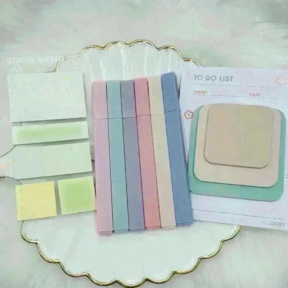 Stationary Set - Green Bundle - Picture 6 of 6